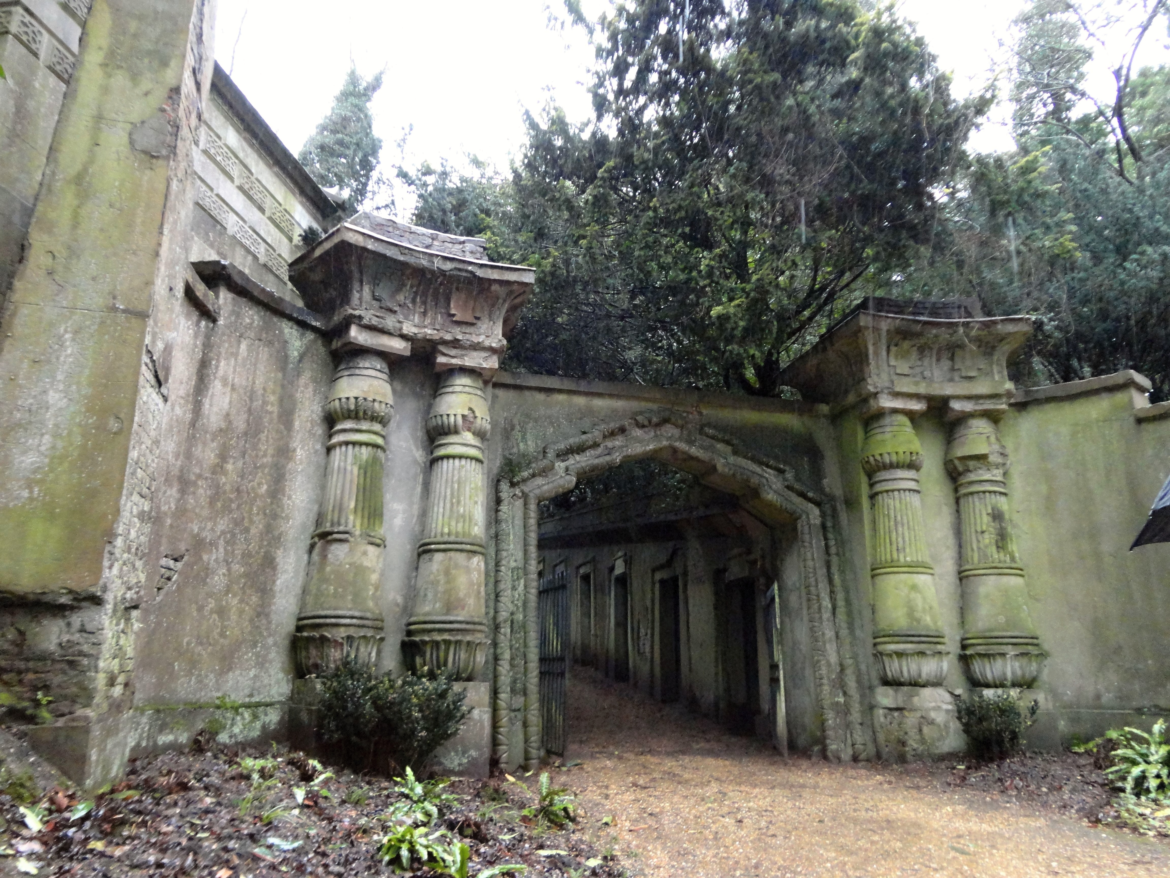 Highgate Cemetery London England Teaching With Themes